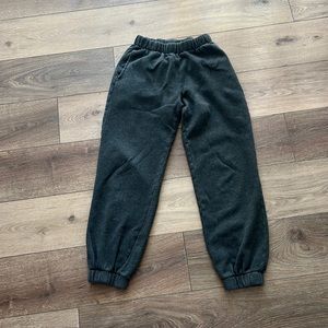 grey brandy melville sweatpants